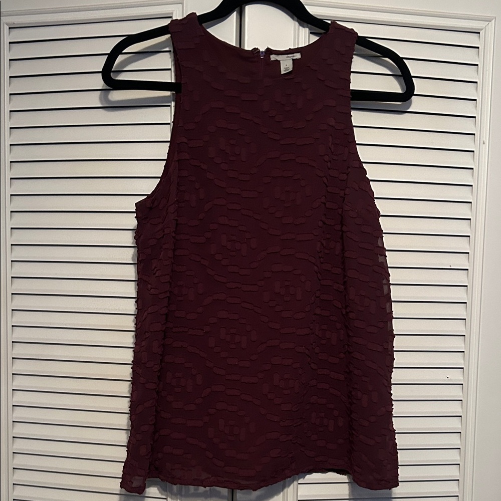 Halogen Textured Burgundy Tank Top